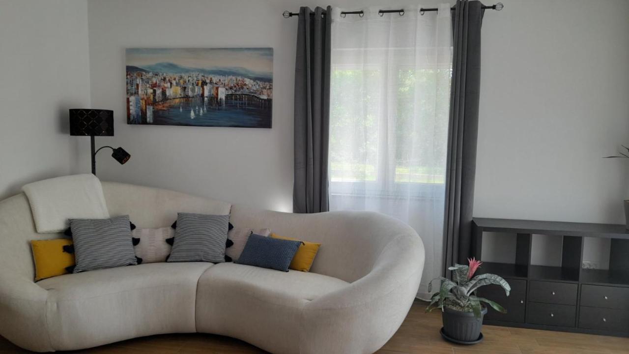 Apartments & Room Danijel Pinezići Kültér fotó